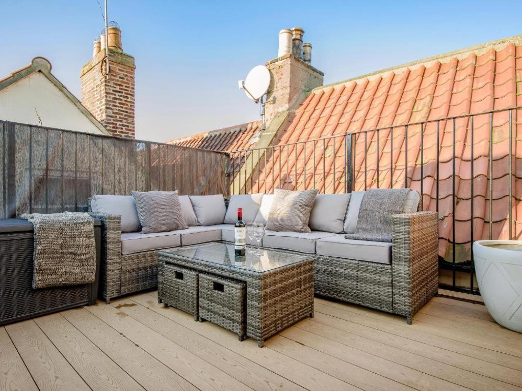 89A Church Street - Luxury One Bed Apartment With Roof Terrace ウィットビー エクステリア 写真